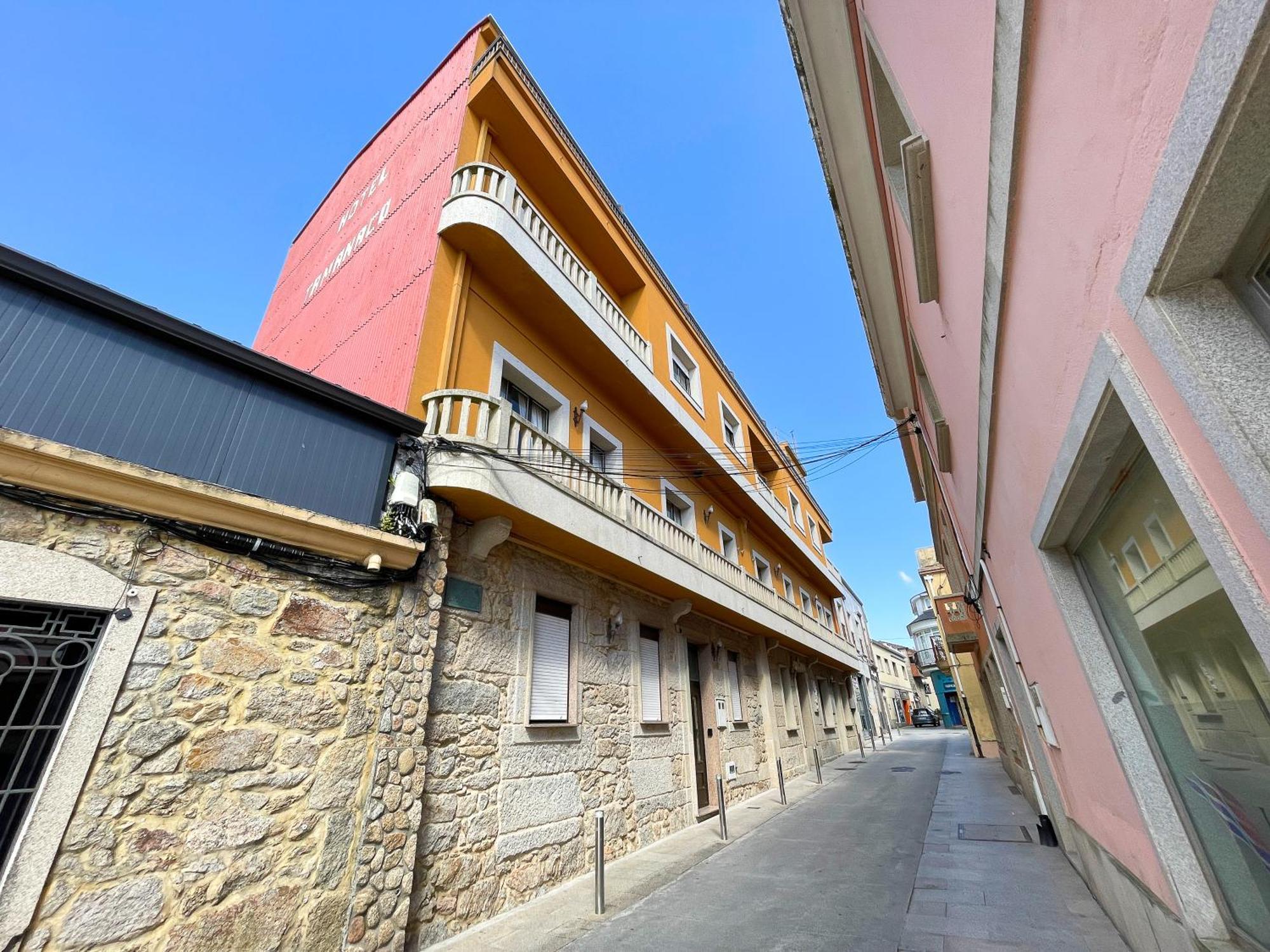 Apartamentos Illa De Arousa Centro 3000 المظهر الخارجي الصورة